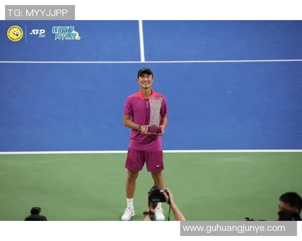 成都网球队实力揭秘:网球巨献背后的奋斗与荣耀 成都网球队实力揭秘:网球巨献背后的奋斗与荣耀