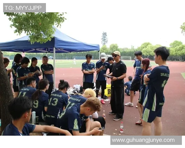 杭州飞盘队中路突破创新之路探秘与战术分析